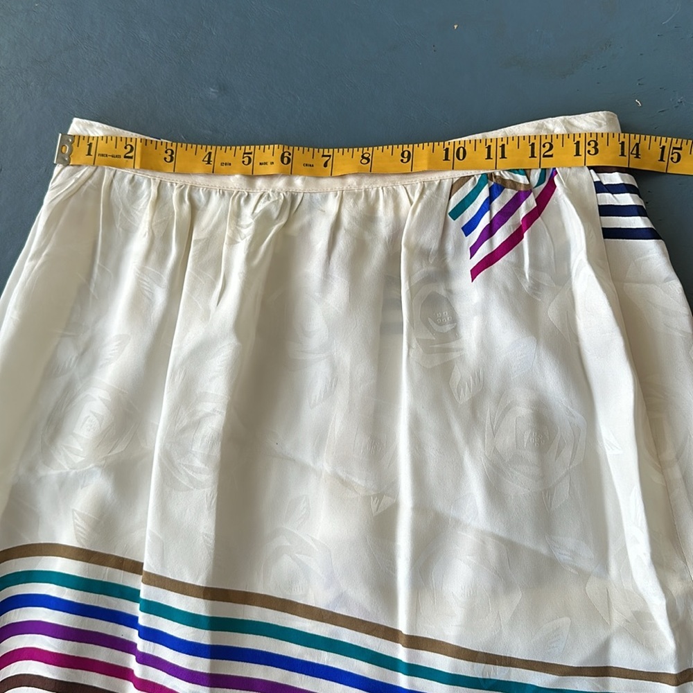 v i n t a g e... Argenti Silk Skirt and Blouse Size 12 - Picture 15 of 17
